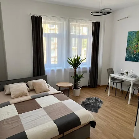 New Cozy In Old Town * Братислава